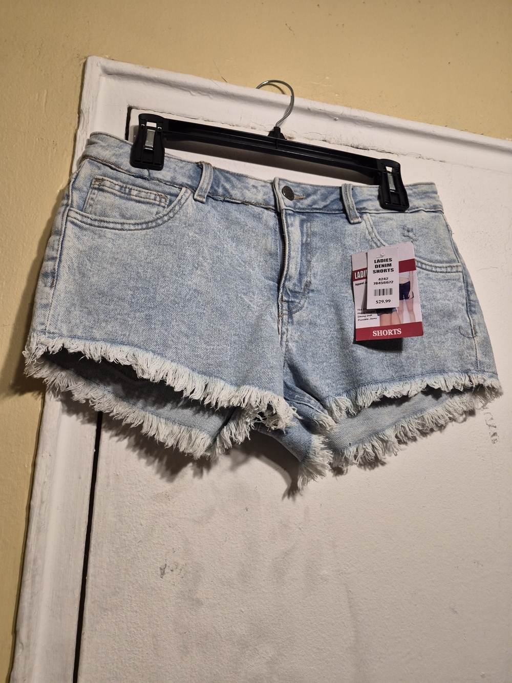 Zoe + Phoebe Light Blue Womrn's Denim Jean Shorts Size 3/4
